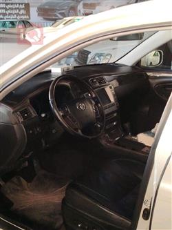 تۆیۆتا کراون